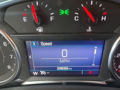 Used 2023 GMC Terrain SLE w/ Elevation Edition image 16