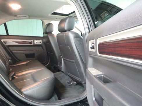 Used 2007 Lincoln MKZ AWD image 11