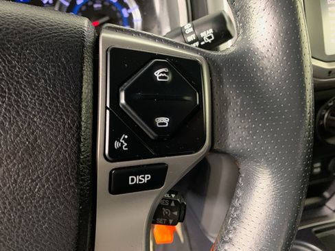 Used 2018 Toyota 4Runner SR5 image 20