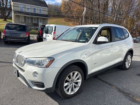 Used 2016 BMW X3 xDrive28i image 3