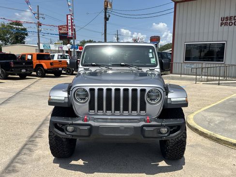Used 2018 Jeep Wrangler Unlimited Rubicon AWD/4WD image 2