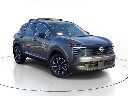 New 2026 Nissan Kicks SV image 1