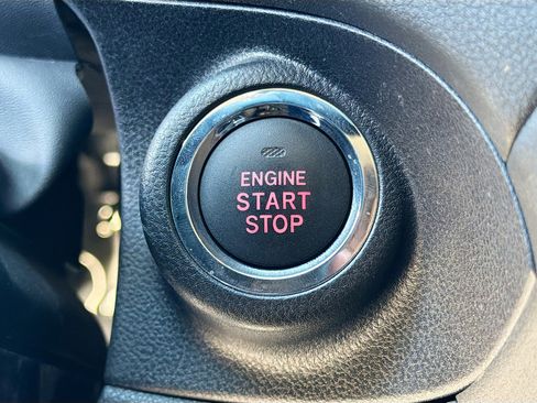 Certified 2025 Subaru Ascent Touring image 35