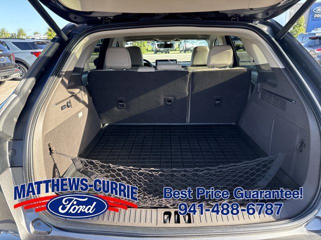 Used 2023 Lincoln Nautilus AWD w/ Premium Package image 13