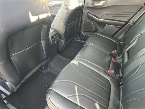 New 2026 Ford Escape Platinum w/ Premium Technology Package AWD/4WD image 24