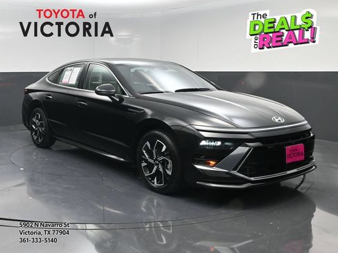 Used 2025 Hyundai Sonata SEL FWD image 1
