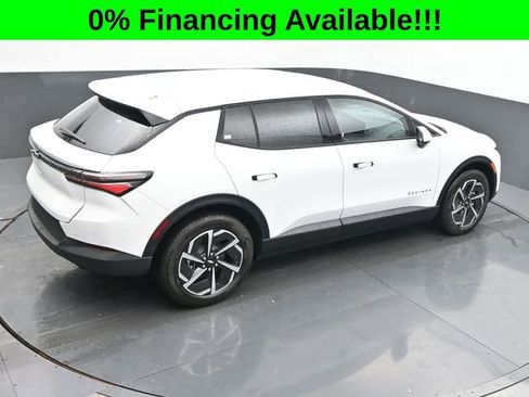 New 2026 Chevrolet Equinox EV LT image 32