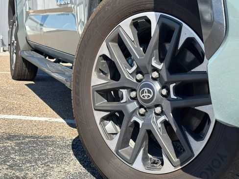 Used 2026 Toyota Tundra Limited image 2