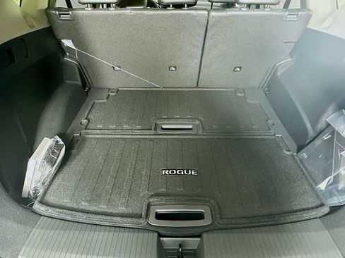 New 2026 Nissan Rogue Platinum w/ Tech Package image 35
