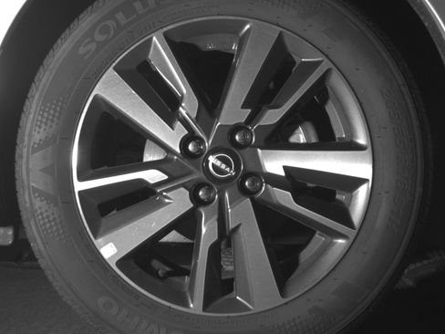 Used 2025 Nissan Versa SV FWD image 13