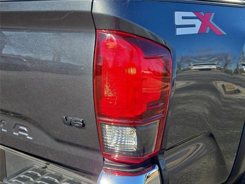 Used 2023 Toyota Tacoma SR5 RWD image 9