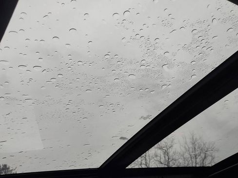 Certified 2021 Ford F150 Lariat w/ Equipment Group 502A High image 21