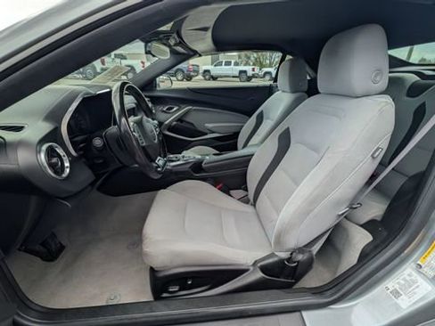 Used 2023 Chevrolet Camaro LT RWD image 33