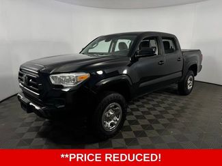 Used 2022 Toyota Tacoma SR video 2