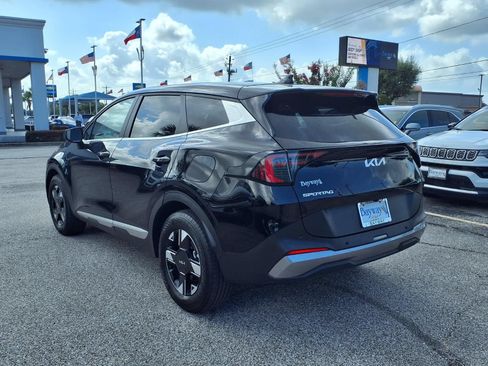 Used 2026 Kia Sportage LX FWD image 23