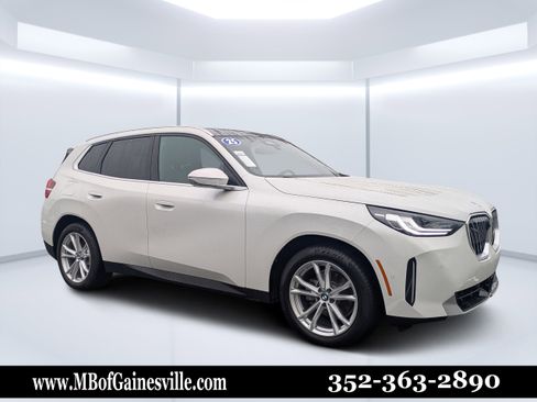 Used 2025 BMW X3 xDrive30i AWD/4WD image 1