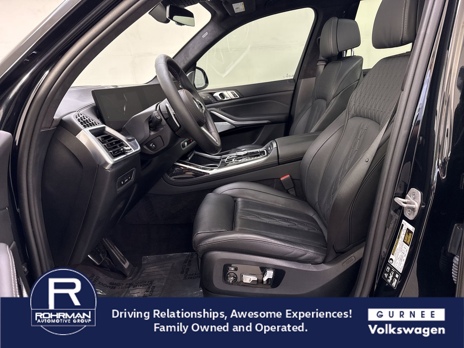 Used 2025 BMW X7 M60i w/ Executive Package AWD/4WD image 5