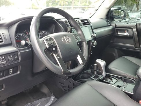 Used 2021 Toyota 4Runner TRD Off-Road Premium image 16