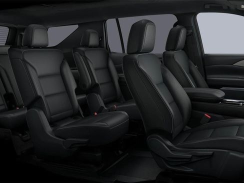 New 2026 Chevrolet Traverse LT w/ Driver Confidence Package AWD/4WD image 83