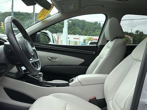 Used 2024 Hyundai Tucson SEL w/ Convenience Package AWD/4WD image 10