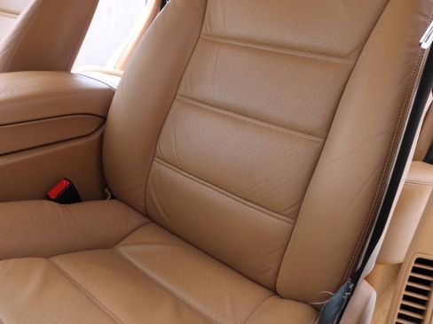 Used 2008 Porsche Cayenne AWD/4WD image 12