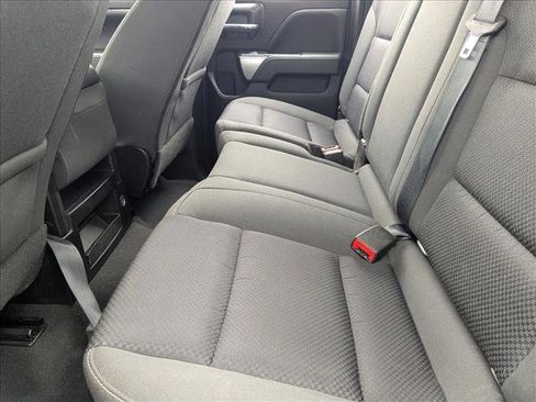 Used 2019 Chevrolet Silverado 1500 LT image 17