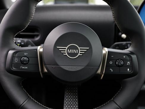 New 2026 MINI Cooper S image 27