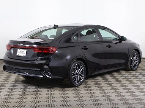 Used 2023 Kia Forte GT-Line w/ GT-Line Premium Package image 12