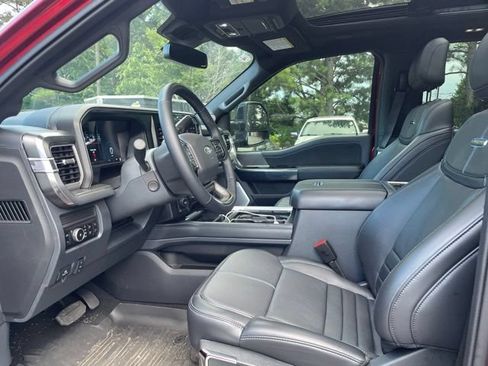 Used 2025 Ford F250 Platinum AWD/4WD image 12