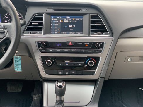 Used 2017 Hyundai Sonata Sport w/ Cargo Package image 23