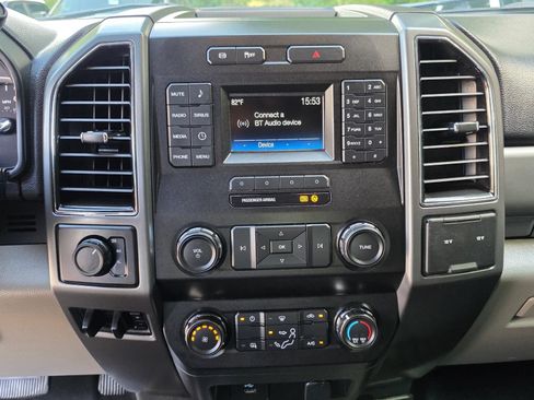 Used 2019 Ford F250 XLT AWD/4WD image 14