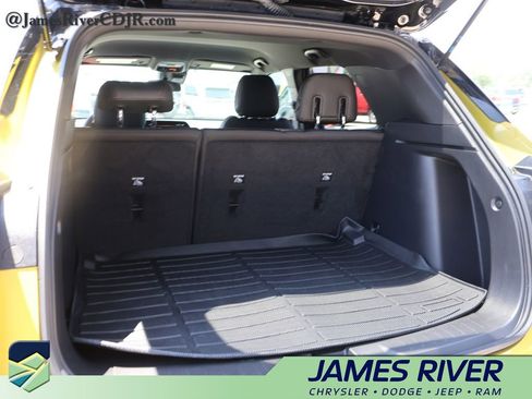 Used 2025 Chevrolet TrailBlazer RS w/ Driver Confidence Package FWD image 15