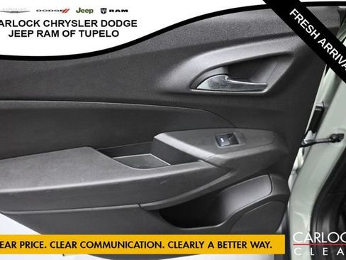 Used 2025 Chevrolet Trax ACTIV w/ Driver Confidence Package FWD image 31
