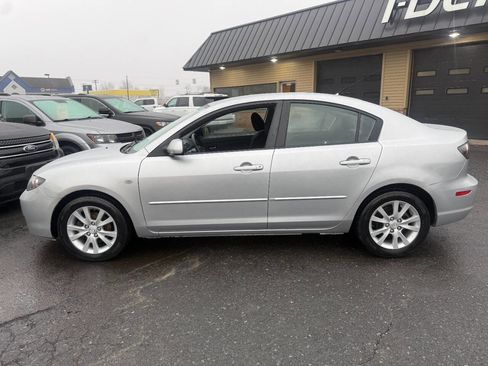 Used 2007 MAZDA MAZDA3 i Touring image 8