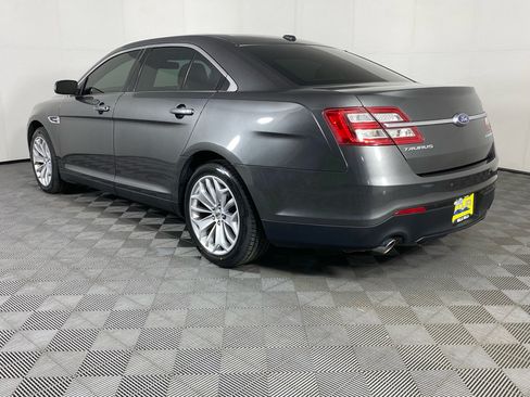 Used 2015 Ford Taurus Limited w/ Equipment Group 301A FWD image 9