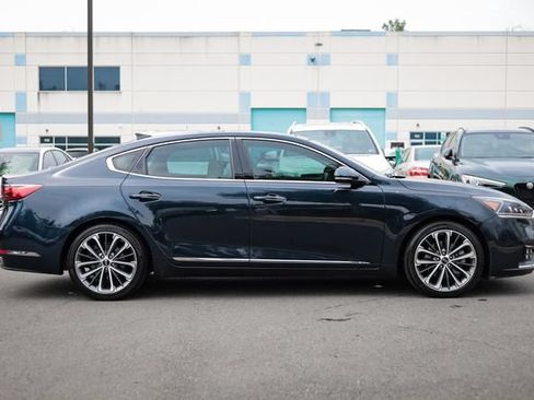 Used 2018 Kia Cadenza Technology FWD image 8