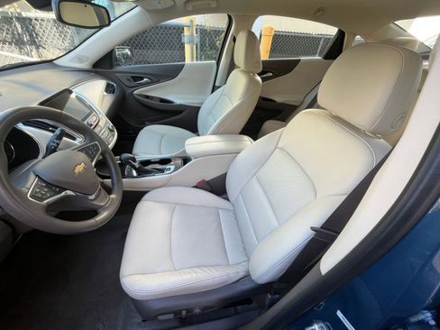 Used 2024 Chevrolet Malibu LT image 27