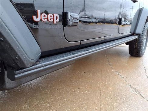 New 2026 Jeep Gladiator Mojave w/ Steel Bumper Group image 60