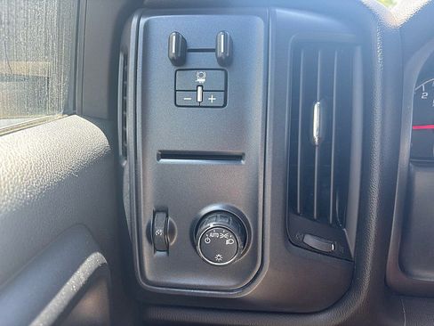 Used 2016 Chevrolet Silverado 3500 W/T w/ WT Convenience Package AWD/4WD image 15