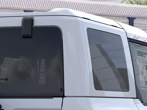 New 2026 Ford Bronco Outer Banks AWD/4WD image 25