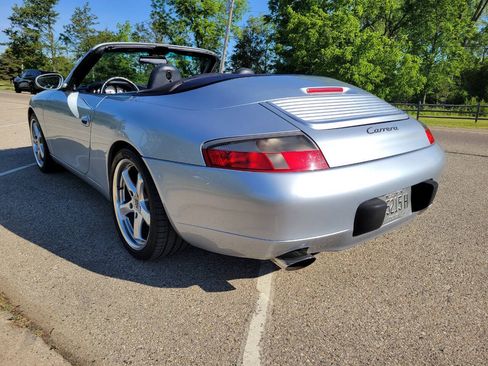 Used 2000 Porsche 911 Cabriolet image 23