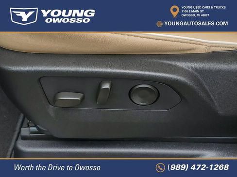 Certified 2024 Chevrolet Suburban Premier w/ Advanced Technology Package AWD/4WD image 9