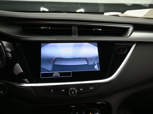 Used 2022 Buick Encore GX Preferred w/ Sport Touring Package image 21