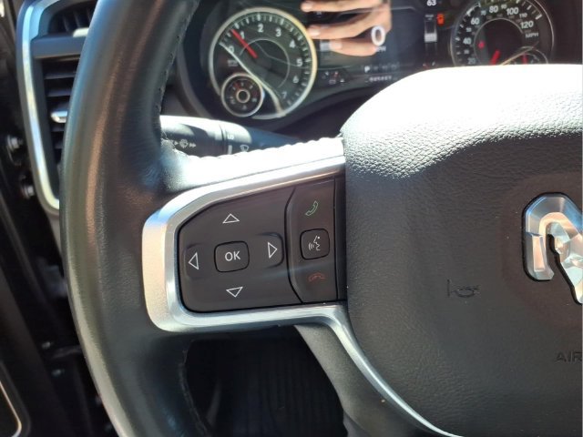 Used 2023 RAM 1500 Laramie AWD/4WD image 19