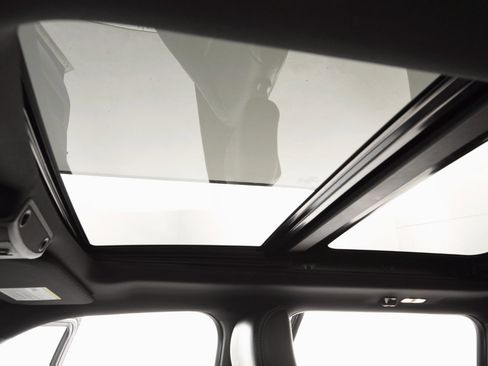 Used 2019 Ford F150 Lariat w/ Equipment Group 502A Luxury image 33