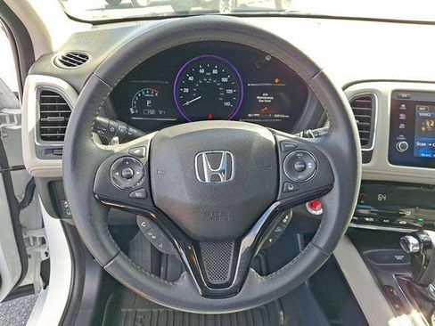 Used 2019 Honda HR-V Touring image 19