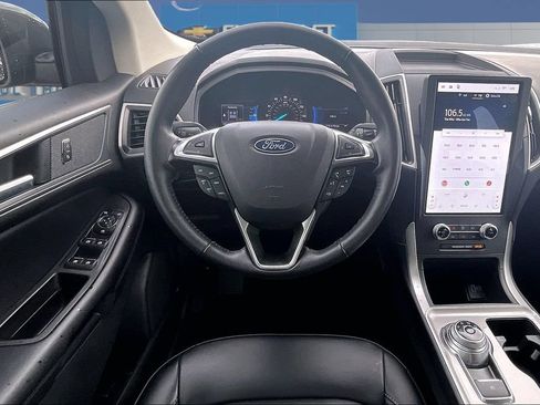 Used 2024 Ford Edge SEL w/ Convenience Package AWD/4WD image 8