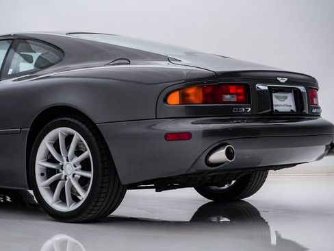 Used 2002 Aston Martin DB7 Vantage RWD image 11