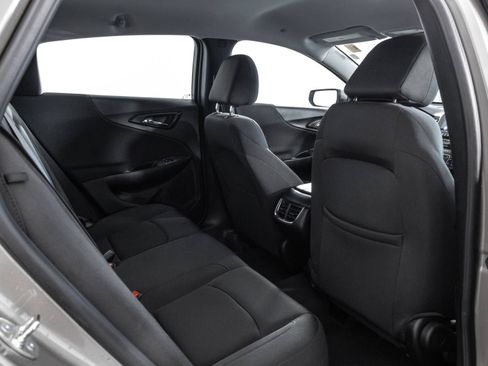 Used 2025 Chevrolet Malibu LT FWD image 38