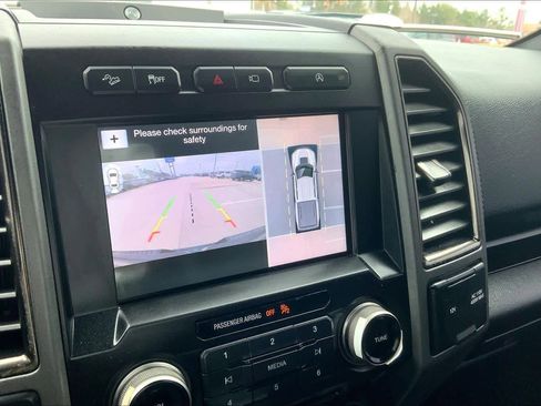 Used 2018 Ford F150 Raptor w/ Equipment Group 802A Luxury image 28